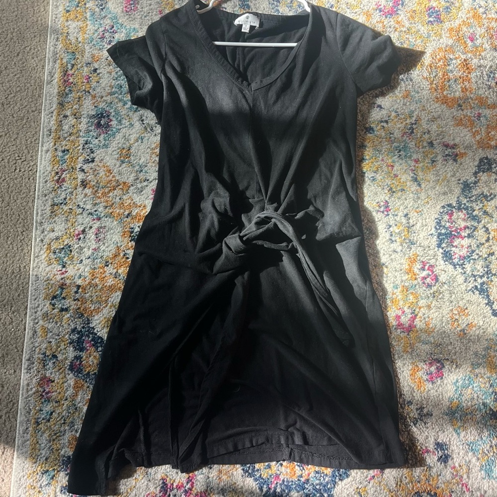 Socialite, black dress